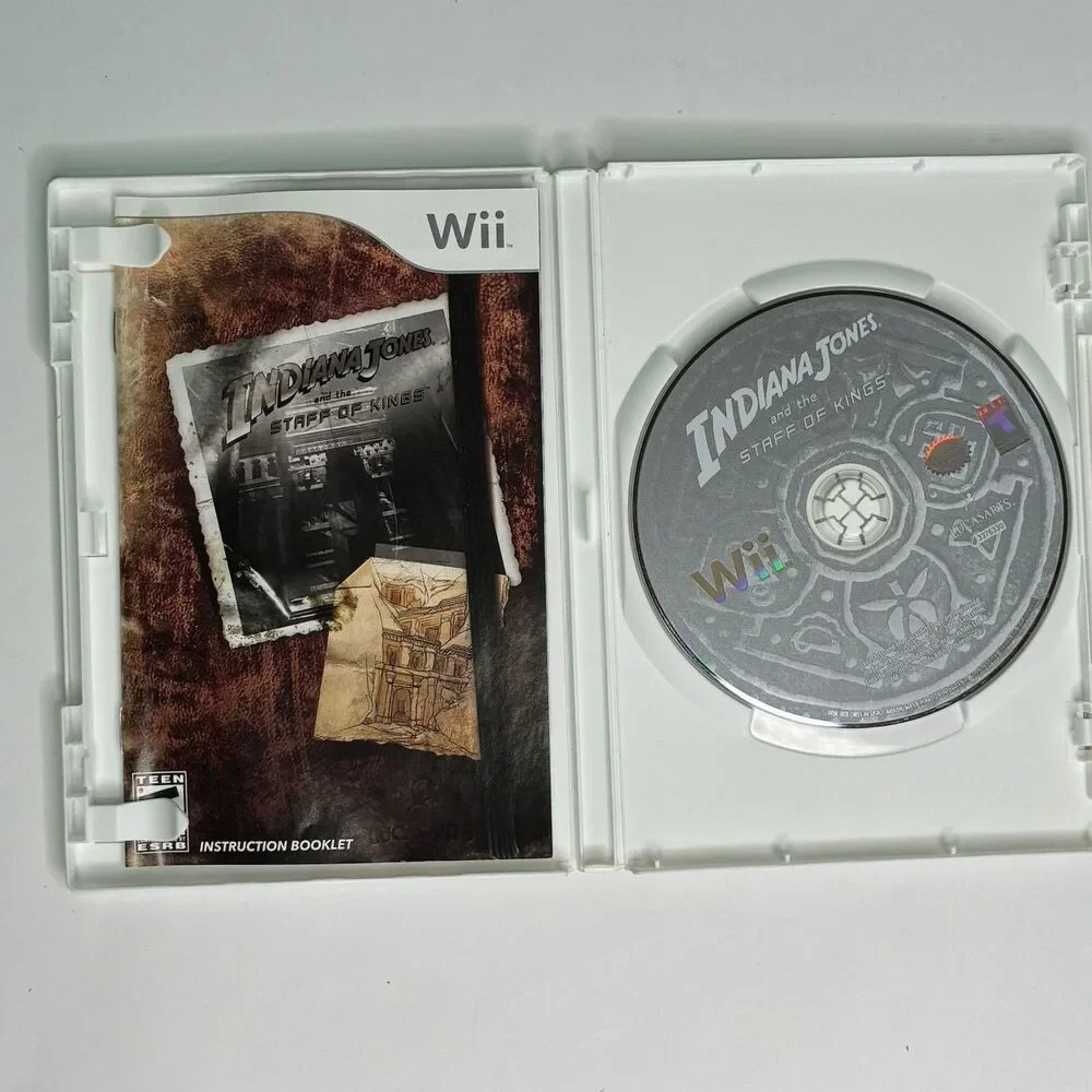 Indiana Jones and the Staff of Kings (Nintendo Wii) Complete with Manual TESTED